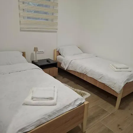 Otel Burence -m Železnik